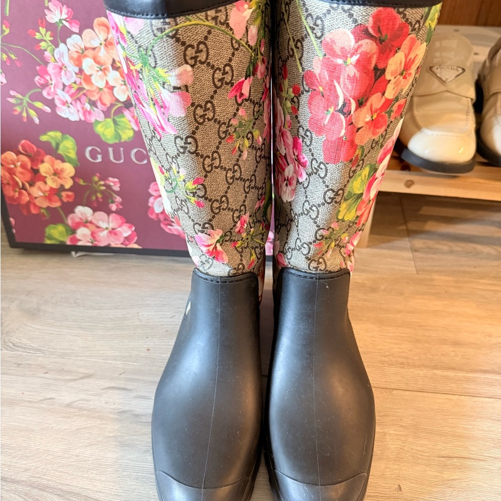 Gucci Blooms Rain Boots - Picture 3 of 4